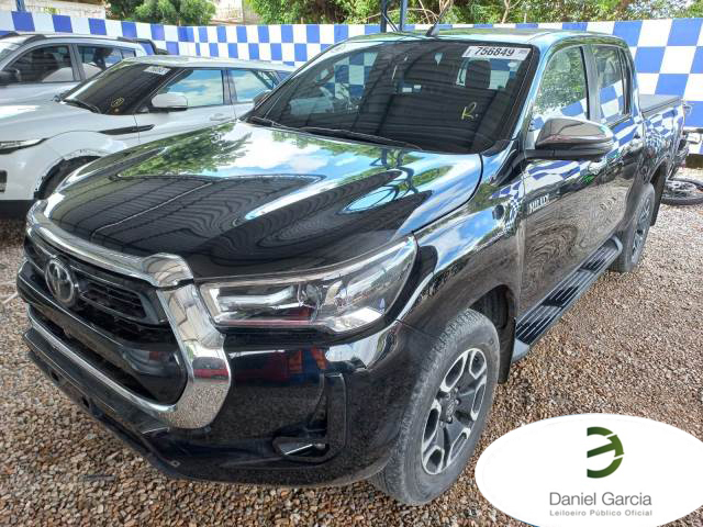 TOYOTA HILUX 2.8 22/22 