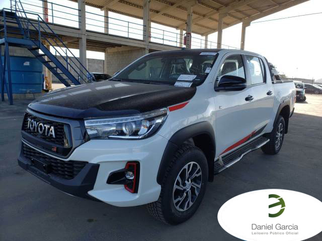 TOYOTA HILUX 2.8 20/20