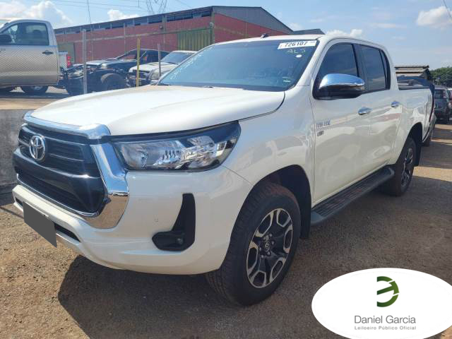 TOYOTA HILUX 2.7 21/21