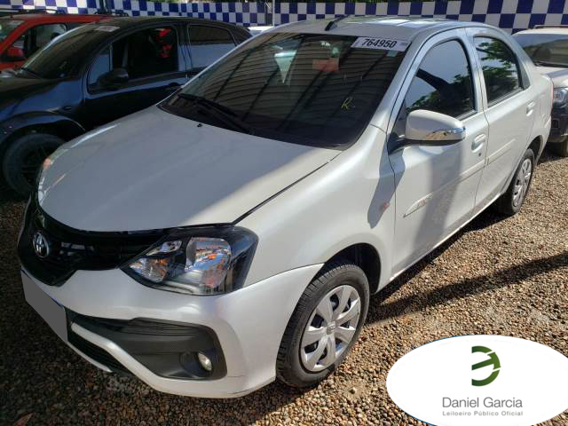 TOYOTA ETIOS 1.5 21/21